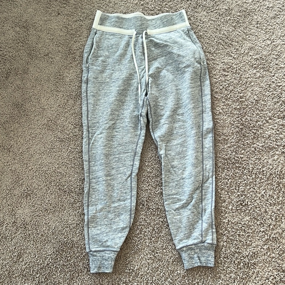 Lululemon joggers